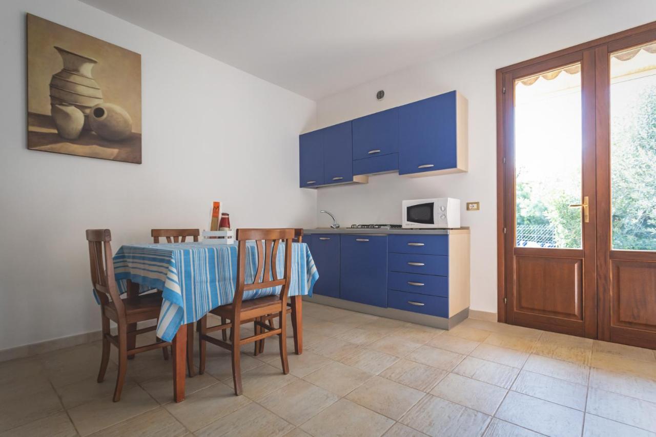 Matteo'S Apartments กวาร์ดิสตัลโล ภายนอก รูปภาพ