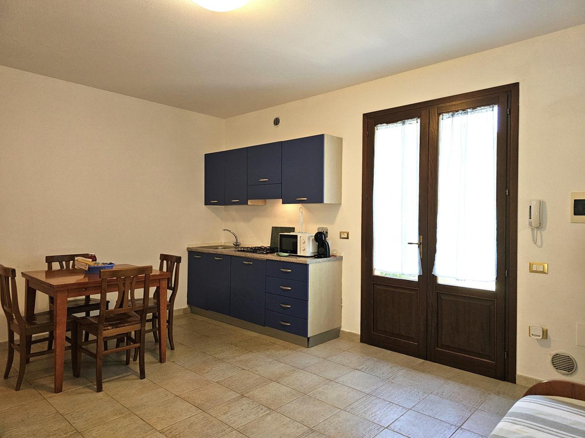 Matteo'S Apartments กวาร์ดิสตัลโล ภายนอก รูปภาพ